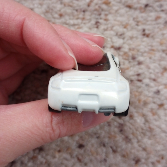 Hot Wheels Mitsubishi Eclipse Concept Car - Picture 8 of 9